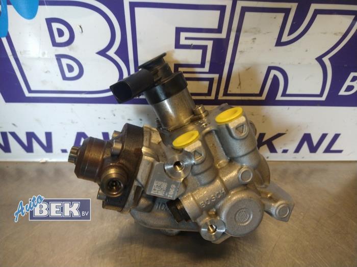 Gebruikte Dieselpomp Mercedes E (W213) E-220d 2.0 Turbo 16V Prijs € 199,99 Margeregeling aangeboden door Auto Bek