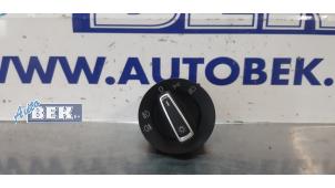 Gebruikte Schakelaar (diversen) Volkswagen Polo V (6R) 1.2 TSI 16V BlueMotion Technology Prijs € 35,00 Margeregeling aangeboden door Auto Bek