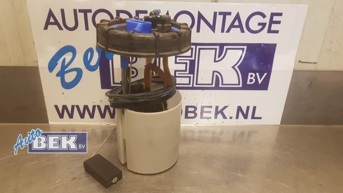 Gebruikte Tank element Pomp Volkswagen Polo V (6R) 1.4 GTI 16V Prijs € 20,00 Margeregeling aangeboden door Auto Bek