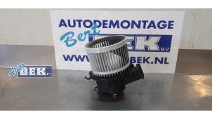 Gebruikte Kachel Ventilatiemotor Ford Ka II 1.2 Prijs € 19,00 Margeregeling aangeboden door Auto Bek