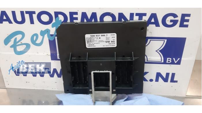 Gebruikte Bodycontrol Module Volkswagen Golf VII Variant (AUVV) 1.6 TDI 16V Prijs € 100,00 Margeregeling aangeboden door Auto Bek