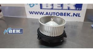 Gebruikte Kachel Ventilatiemotor Opel Astra K Sports Tourer 1.6 CDTI 110 16V Prijs € 50,00 Margeregeling aangeboden door Auto Bek