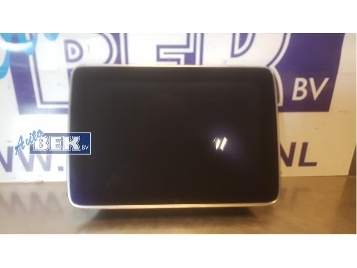 Display Interieur van een Mercedes-Benz B (W246) 1.6 B-200 BlueEFFICIENCY Turbo 16V 2016