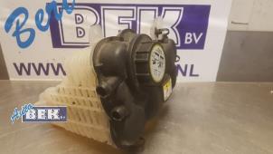 Gebruikte Expansievat Jaguar F-Pace 2.0 D 180 16V AWD Prijs € 35,00 Margeregeling aangeboden door Auto Bek