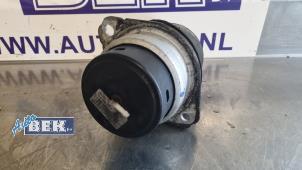 Gebruikte Motorsteun Porsche Cayenne II (92A) 3.0 D V6 24V Prijs € 30,00 Margeregeling aangeboden door Auto Bek