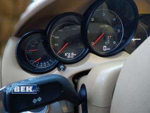 Gebruikte Kilometerteller KM Porsche Cayenne II (92A) 3.0 D V6 24V Prijs € 800,00 Margeregeling aangeboden door Auto Bek
