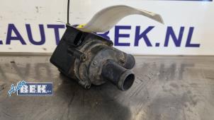 Gebruikte Waterpomp Audi Q7 (4MB/4MG) 3.0 TDI V6 24V e-tron plug-in hybrid Prijs € 24,99 Margeregeling aangeboden door Auto Bek