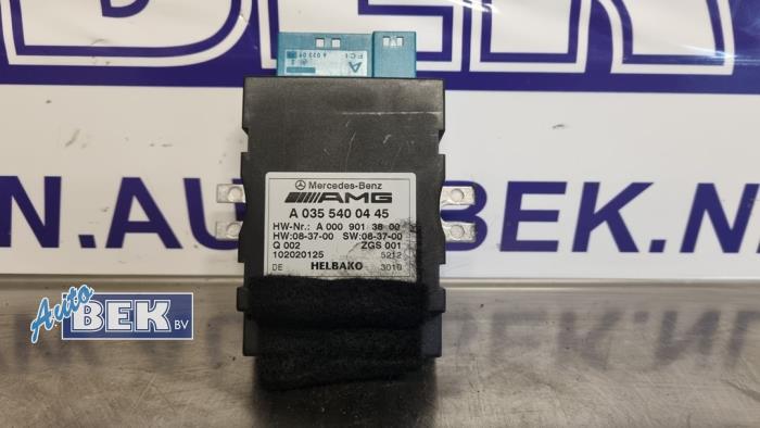 Gebruikte Brandstofpomp module Mercedes C Estate (S204) 6.2 C-63 AMG V8 32V Prijs € 42,50 Margeregeling aangeboden door Auto Bek