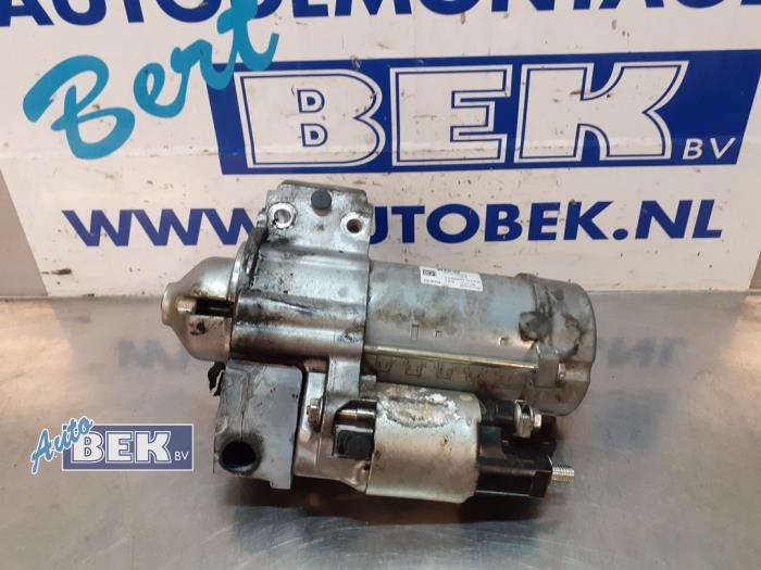 Gebruikte Startmotor BMW 3 serie Touring (F31) 318d 2.0 16V Prijs € 45,00 Margeregeling aangeboden door Auto Bek