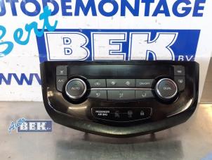 Gebruikte Kachel Bedieningspaneel Nissan Qashqai (J11) 1.5 dCi DPF Prijs € 40,00 Margeregeling aangeboden door Auto Bek