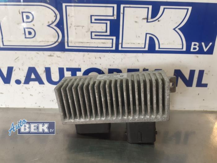 Gebruikte Koeling Module Nissan Qashqai (J11) 1.5 dCi DPF Prijs € 30,00 Margeregeling aangeboden door Auto Bek