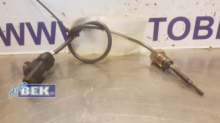 Gebruikte Uitlaat temperatuursensor Opel Astra K Sports Tourer 1.6 CDTI 110 16V Prijs € 25,00 Margeregeling aangeboden door Auto Bek