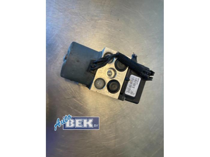 Gebruikte ABS Pomp Renault Megane (EA) 1.6 16V Sport Prijs € 27,50 Margeregeling aangeboden door Auto Bek