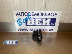 Gebruikte Pookknop Mercedes E (W212) E-220 CDI 16V BlueEfficiency Prijs € 25,00 Margeregeling aangeboden door Auto Bek