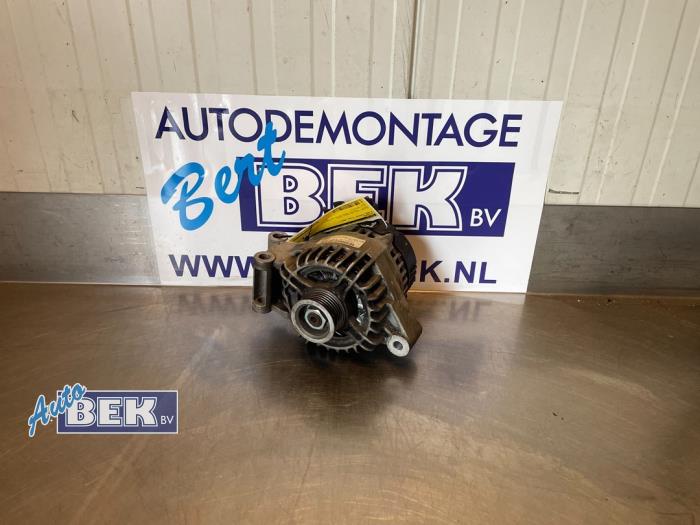 Gebruikte Dynamo Ford Focus 2 1.8 16V Flexifuel Prijs € 45,00 Margeregeling aangeboden door Auto Bek