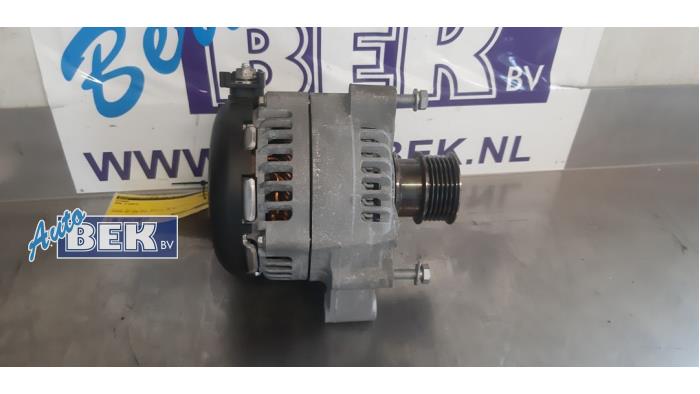 Dynamo van een BMW 3 serie (F30) 320i xDrive 2.0 16V 2017