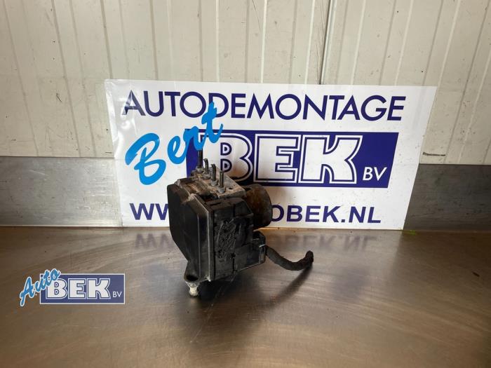 Gebruikte ABS Pomp Mercedes Vito (639.6) 3.0 120 CDI V6 24V Prijs € 75,00 Margeregeling aangeboden door Auto Bek