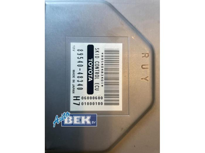 Esp computer van een Lexus RX (L2) 400h V6 24V VVT-i 4x4 2005