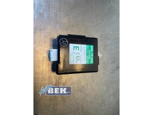 Gebruikte Deur module Lexus RX (L2) 400h V6 24V VVT-i 4x4 Prijs € 27,50 Margeregeling aangeboden door Auto Bek