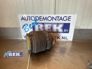 Gebruikte Luchtbalg Mercedes E (W212) E-200 CDI 16V BlueEfficiency,BlueTEC Prijs € 50,00 Margeregeling aangeboden door Auto Bek