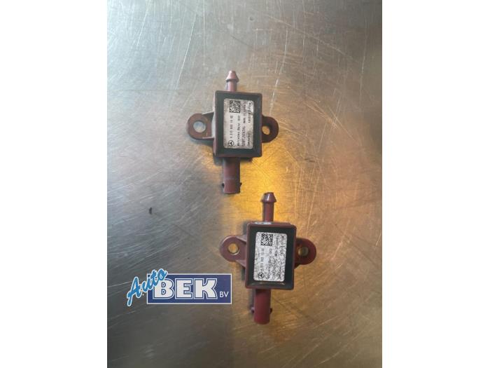 Gebruikte Voetganger Crash sensor Mercedes E (W212) E-350 CDI V6 24V BlueEfficiency Prijs € 44,50 Margeregeling aangeboden door Auto Bek
