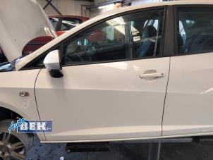 Gebruikte Deurplaat 4Deurs links-voor Seat Ibiza IV (6J5) 1.4 TDI Prijs op aanvraag aangeboden door Auto Bek