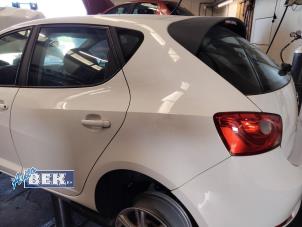 Gebruikte Carrosserie Hoek links-achter Seat Ibiza IV (6J5) 1.4 TDI Prijs op aanvraag aangeboden door Auto Bek