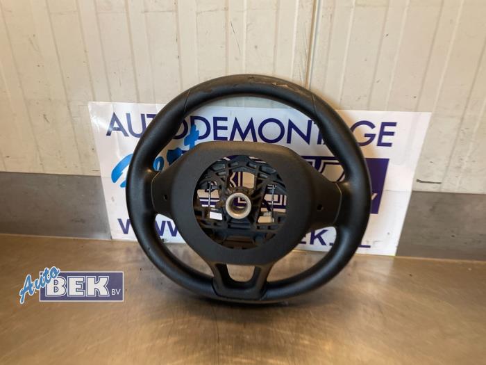 Stuurwiel van een Peugeot 208 I (CA/CC/CK/CL) 1.4 HDi 2012