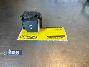 Gebruikte Schakelaar handrem Audi Q7 (4MB/4MG) 3.0 TDI V6 24V e-tron plug-in hybrid Prijs € 15,00 Margeregeling aangeboden door Auto Bek