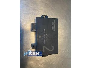 Gebruikte PDC Module Peugeot 307 CC (3B) 2.0 16V Prijs € 32,50 Margeregeling aangeboden door Auto Bek