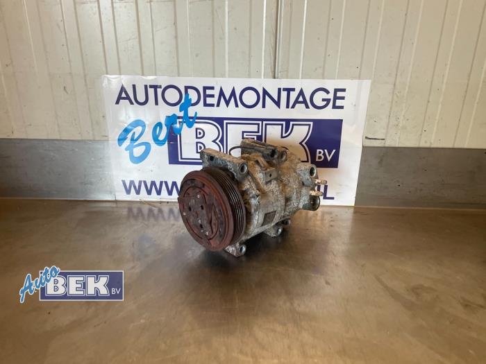 Gebruikte Aircopomp Infiniti FX (S51) 45 4.5i 32V VVT AWD Prijs € 32,50 Margeregeling aangeboden door Auto Bek