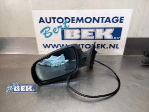 Gebruikte Buitenspiegel links Audi A8 (D2) 4.2 V8 32V Quattro Prijs op aanvraag aangeboden door Auto Bek