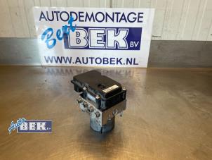 Gebruikte ABS Pomp Peugeot 308 (4A/C) 1.6 HDiF 16V Prijs € 155,00 Margeregeling aangeboden door Auto Bek