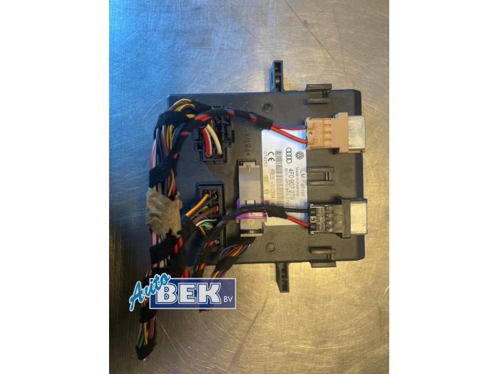 Gebruikte Bodycontrol Module Audi A6 Avant (C6) 2.4 V6 24V Prijs € 24,99 Margeregeling aangeboden door Auto Bek
