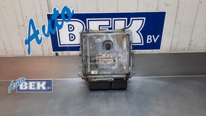 Gebruikte Computer Motormanagement Jeep Grand Cherokee (WH/WK) 3.0 CRD V6 24V Prijs € 55,00 Margeregeling aangeboden door Auto Bek
