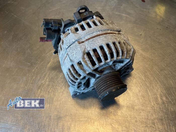 Gebruikte Dynamo Mini Mini (R56) 1.6 Cooper D 16V Prijs € 55,00 Margeregeling aangeboden door Auto Bek