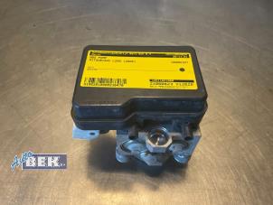 Gebruikte ABS Pomp Mitsubishi L-200 2.5 DI-D 4x4 Prijs € 100,00 Margeregeling aangeboden door Auto Bek