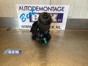 Gebruikte Oliefilterhuis Audi A4 Avant (B9) 2.0 TDI Ultra 16V Prijs € 74,99 Margeregeling aangeboden door Auto Bek