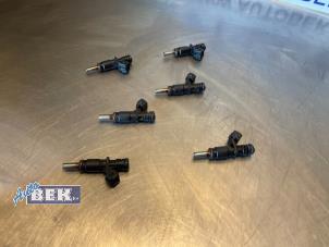 Gebruikte Injector (benzine injectie) BMW 3 serie (E90) 325i 24V Prijs € 45,00 Margeregeling aangeboden door Auto Bek