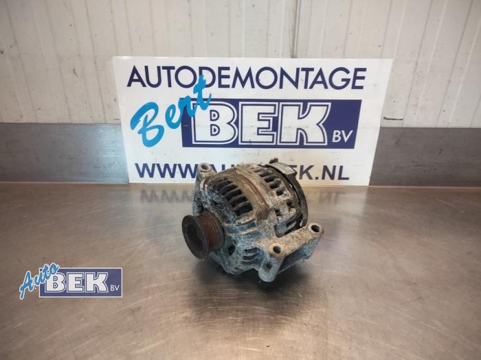 Gebruikte Dynamo Ford Transit 2.0 TDCi 16V 260S Prijs € 98,00 Margeregeling aangeboden door Auto Bek