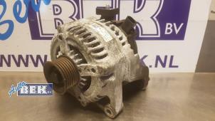 Gebruikte Dynamo BMW 2 serie Active Tourer (F45) 218d 2.0 TwinPower Turbo 16V Prijs € 59,99 Margeregeling aangeboden door Auto Bek