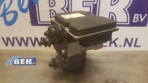 Gebruikte ABS Pomp Audi A4 Avant (B8) 1.8 TFSI 16V Prijs € 170,00 Margeregeling aangeboden door Auto Bek