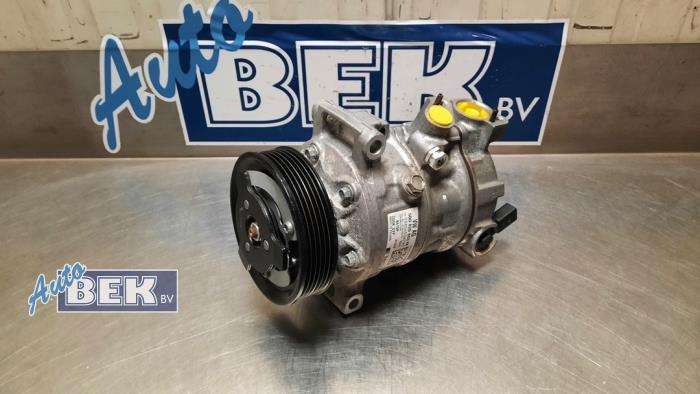 Gebruikte Aircopomp Volkswagen Crafter (SY) 2.0 TDI Prijs € 100,00 Margeregeling aangeboden door Auto Bek