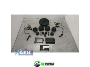 Gebruikte Speakerset Audi A3 Sportback (8VA/8VF) 1.4 16V g-tron Prijs € 400,00 Margeregeling aangeboden door Auto Bek