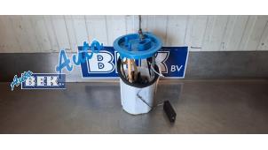 Gebruikte Tank element Pomp Volkswagen Caddy Alltrack Combi 1.0 TSI 12V Prijs € 14,95 Margeregeling aangeboden door Auto Bek