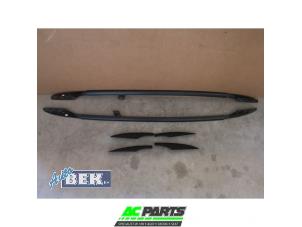 Gebruikte Dakdrager set Volkswagen Golf V (1K1) 2.0 GTI 16V FSI Turbo Prijs € 95,00 Margeregeling aangeboden door Auto Bek