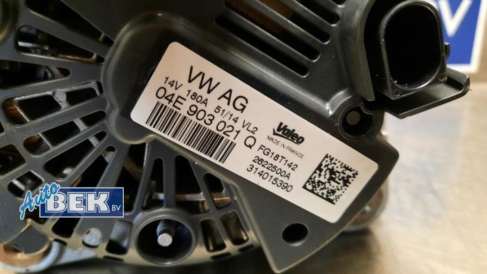 Dynamo van een Volkswagen Caddy Alltrack 1.4 TSI 16V 2017