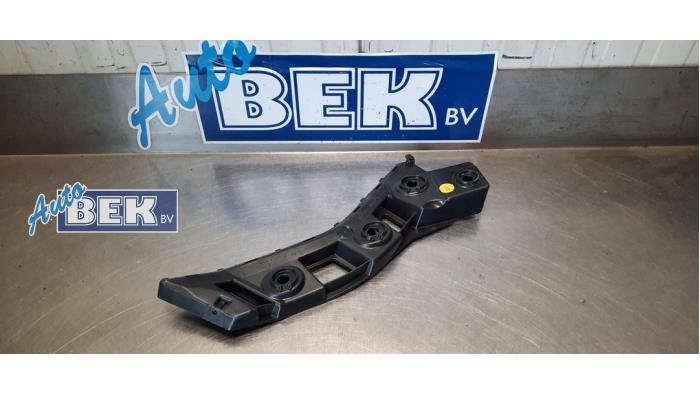 Gebruikte Diversen Volkswagen Touran (5T1) 2.0 TDI 190 Prijs € 12,95 Margeregeling aangeboden door Auto Bek