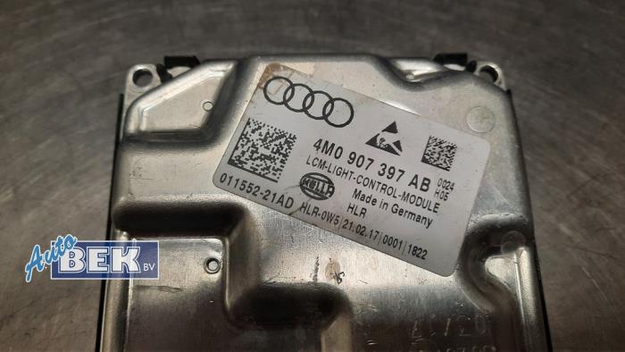 Module LED koplamp van een Audi A4 (B9) 1.4 TFSI 16V 2017