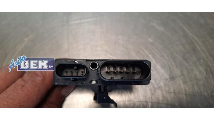 Adblue Computer van een Volkswagen Transporter T6 2.0 TDI DRF 2017